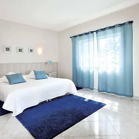 Holly Villa Vilamoura